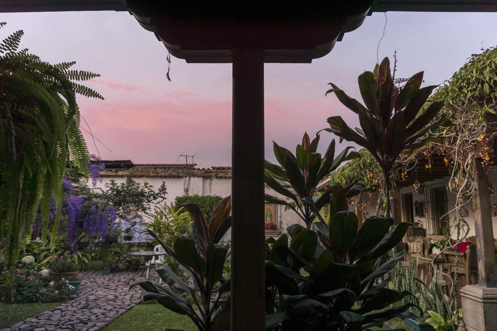 Hostal San Nicolas Antigua ภายนอก รูปภาพ