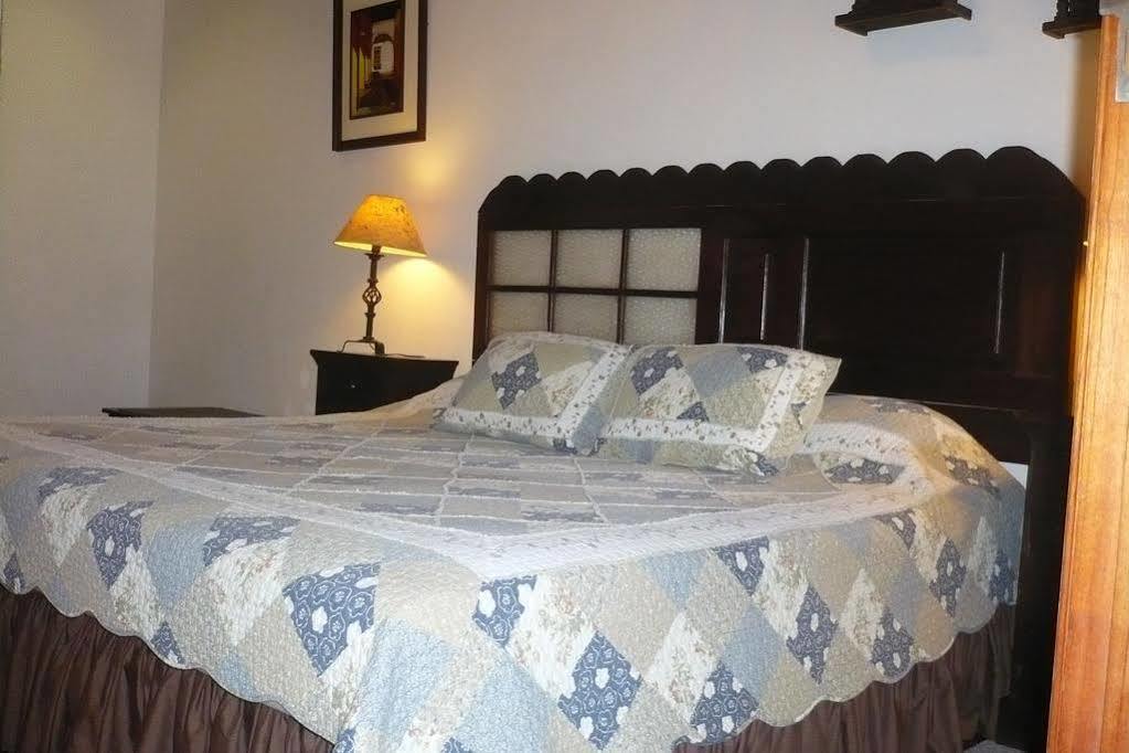 Hostal San Nicolas Antigua ภายนอก รูปภาพ